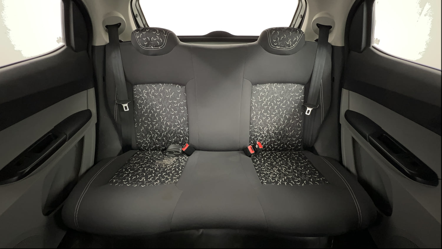 Used 2021 Tata Tiago XT Petrol Manual interior REAR SEAT CONDITION VIEW