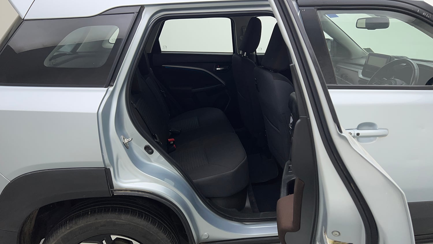 Used 2023 Maruti Suzuki Brezza ZXi Plus AT Petrol Automatic interior RIGHT SIDE REAR DOOR CABIN VIEW