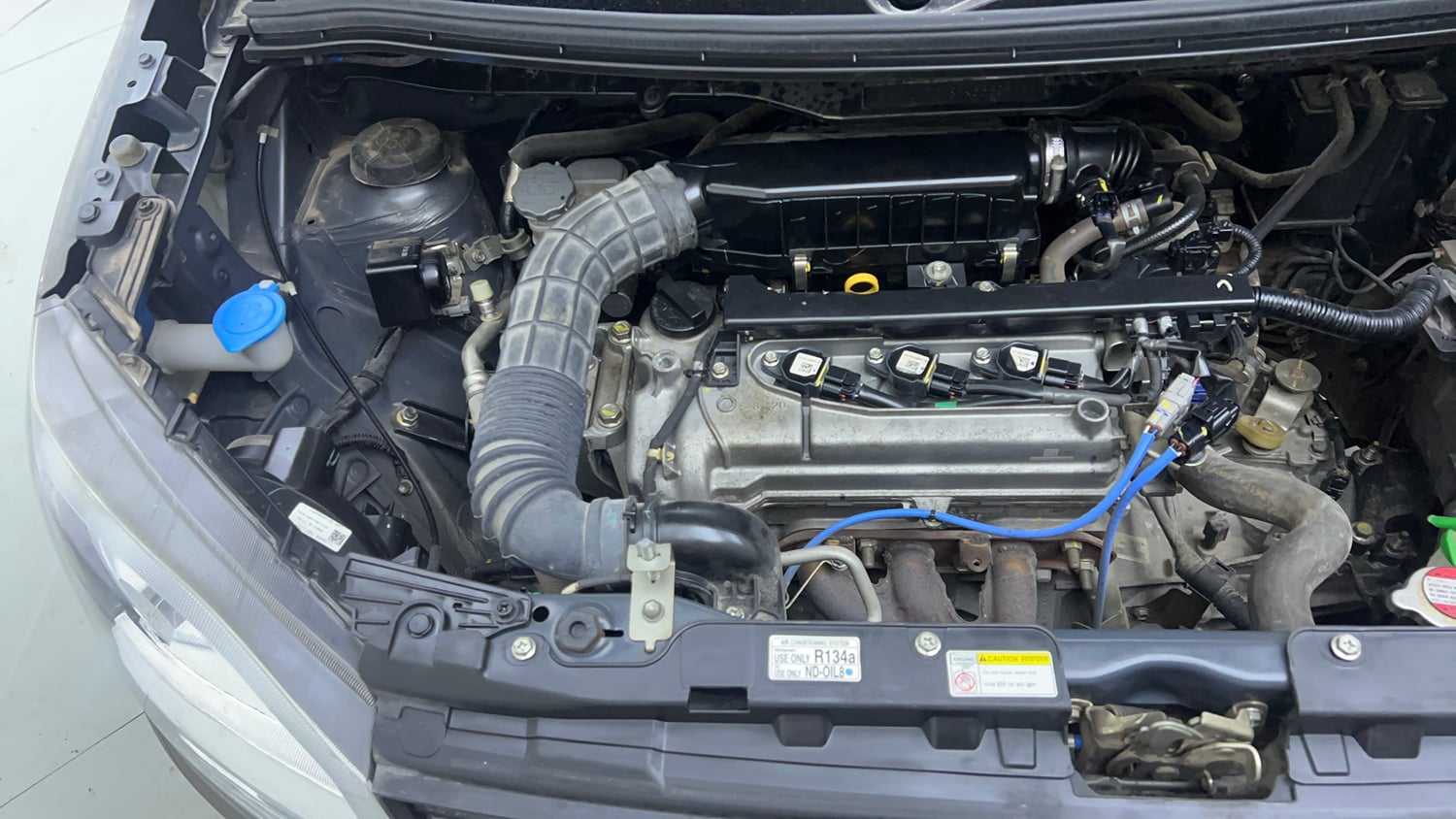 Used 2021 Maruti Suzuki Wagon R 1.0 VXi 1.0 Petrol Manual engine ENGINE RIGHT SIDE VIEW