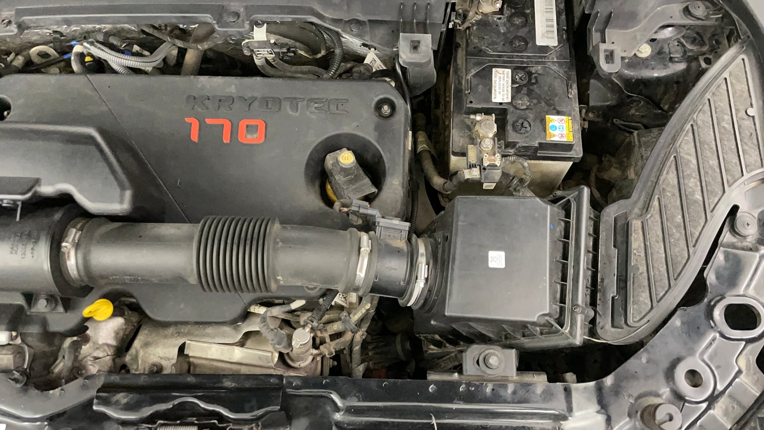 Used 2024 Tata Harrier XZA Plus (O) Dark Edition Diesel Automatic engine ENGINE LEFT SIDE VIEW