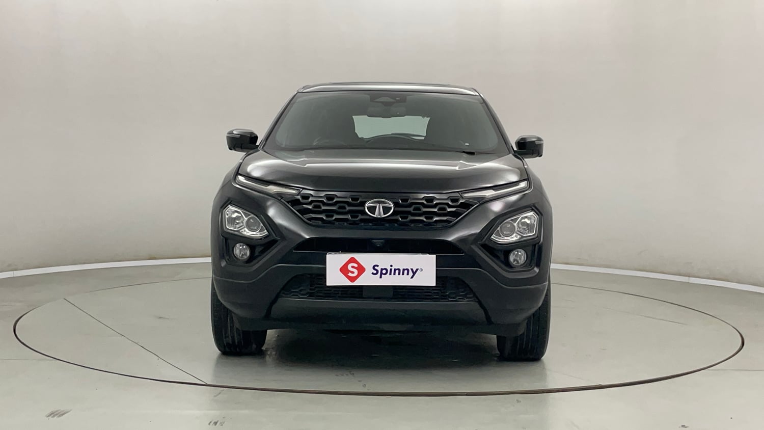 Used 2024 Tata Harrier XZA Plus (O) Dark Edition Diesel Automatic exterior FRONT VIEW
