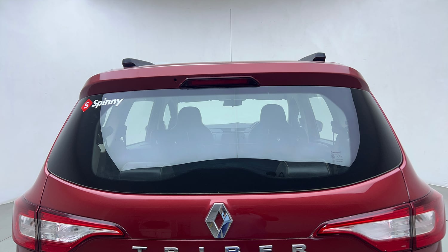 Used 2020 Renault Triber RXT Petrol Manual exterior BACK WINDSHIELD VIEW