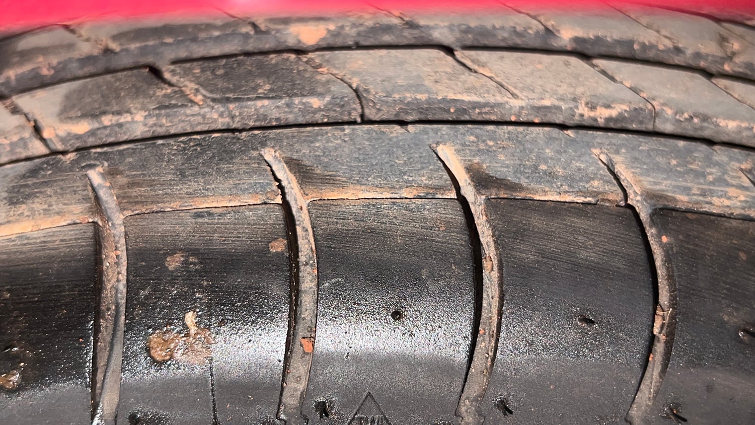 Used 2015 Hyundai Grand i10 Magna 1.2 Kappa VTVT Petrol Manual tyres RIGHT REAR TYRE TREAD VIEW