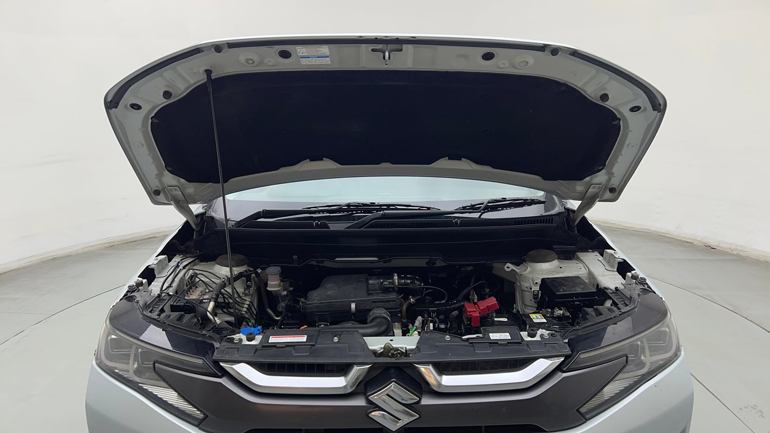 Used 2023 Maruti Suzuki Brezza ZXi Plus AT Petrol Automatic engine ENGINE & BONNET OPEN FRONT VIEW