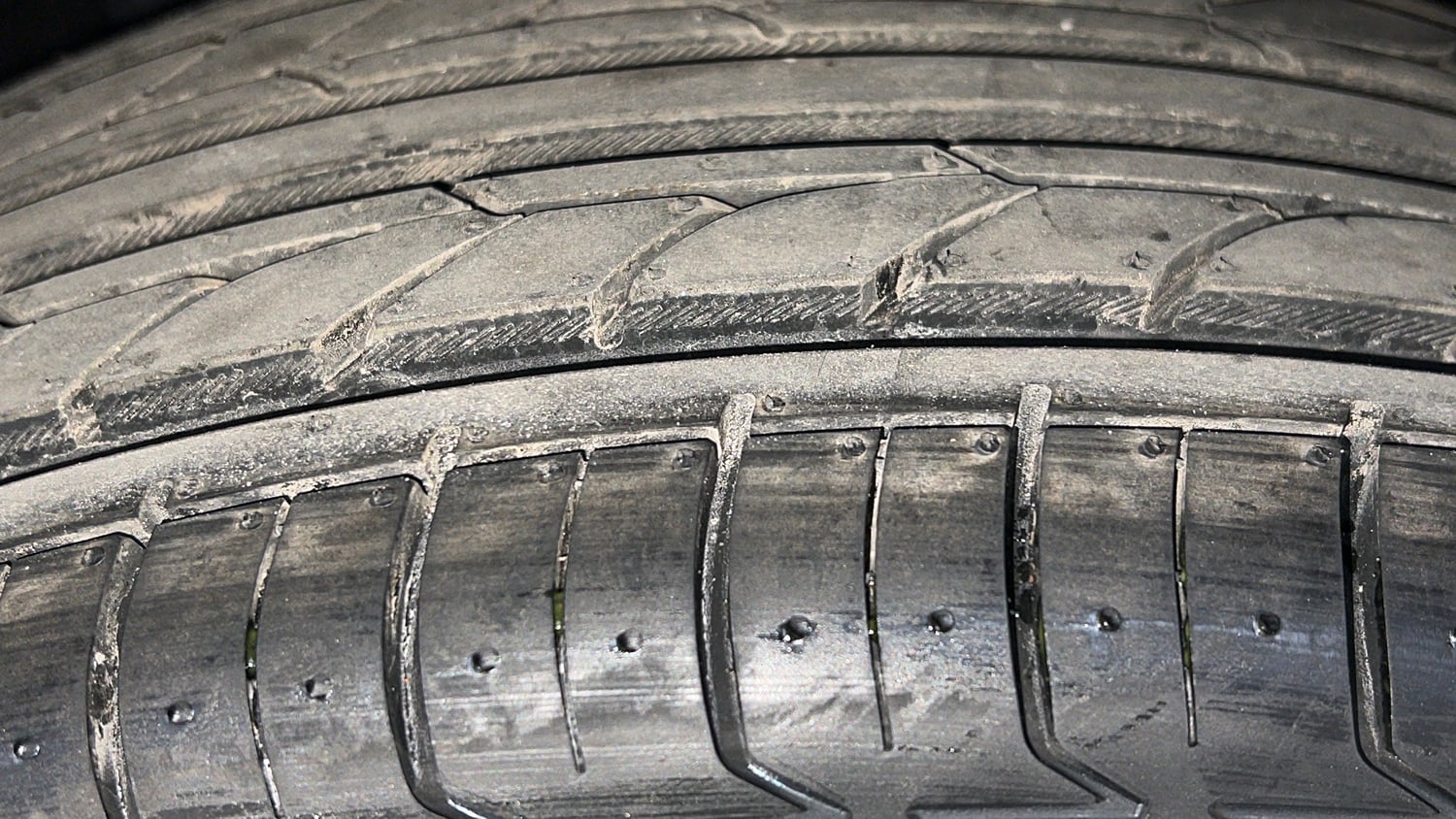 Used 2018 Maruti Suzuki Baleno Zeta 1.3 Diesel Manual tyres RIGHT REAR TYRE TREAD VIEW