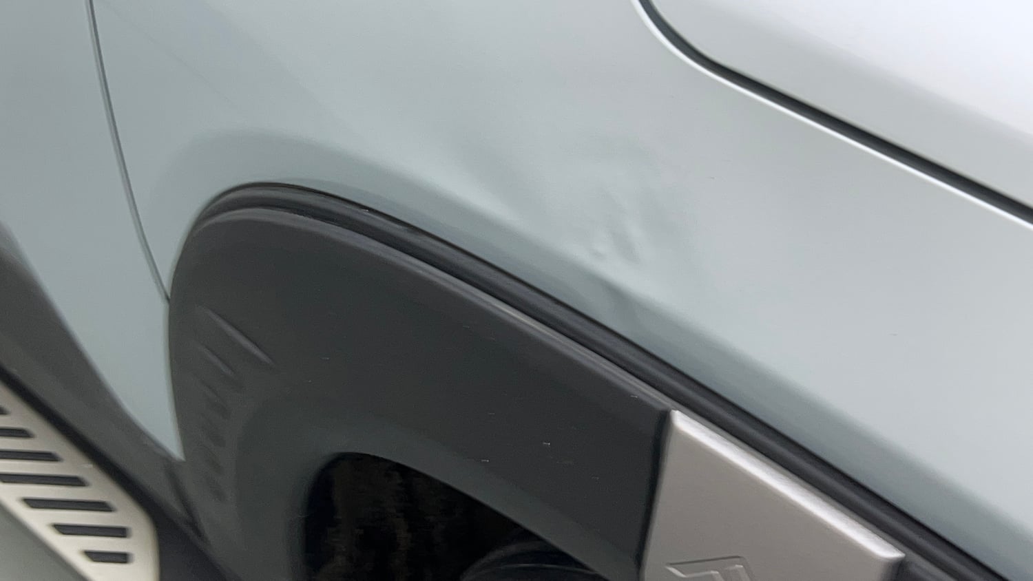 Used 2023 Maruti Suzuki Brezza ZXi Plus AT Petrol Automatic dents MINOR SCRATCH