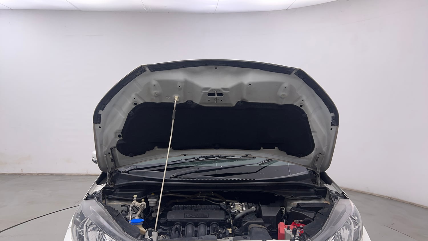 Used 2019 Honda WR-V VX MT Petrol Petrol Manual engine ENGINE & BONNET OPEN FRONT VIEW