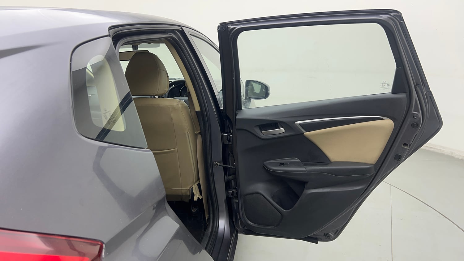 Used 2019 Honda Jazz VX CVT Petrol Petrol Automatic interior RIGHT REAR DOOR OPEN VIEW