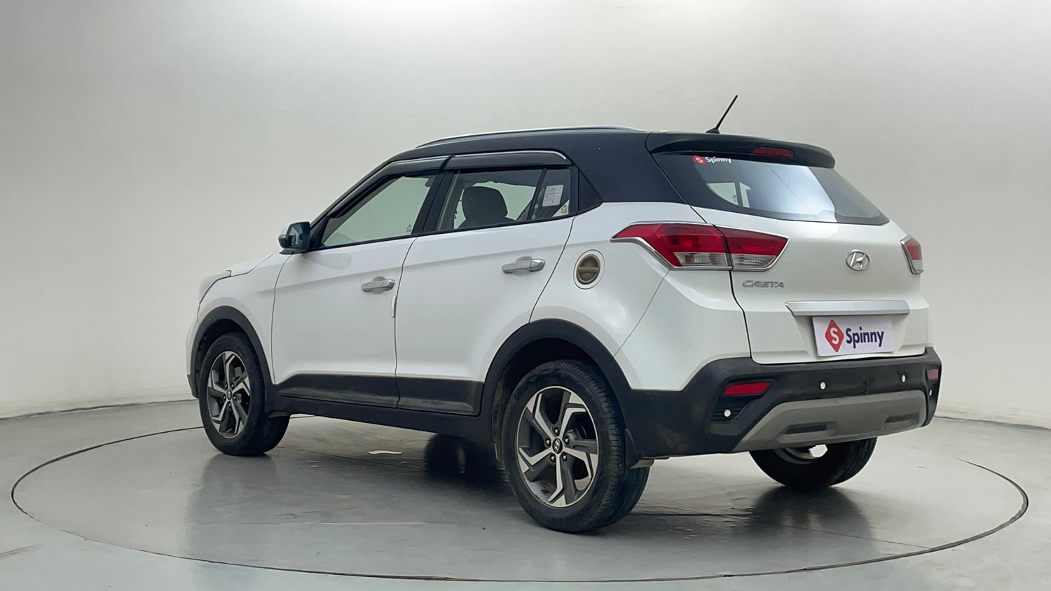 Used 2018 Hyundai Creta E Plus 1.6 Petrol Petrol Manual exterior LEFT REAR CORNER VIEW