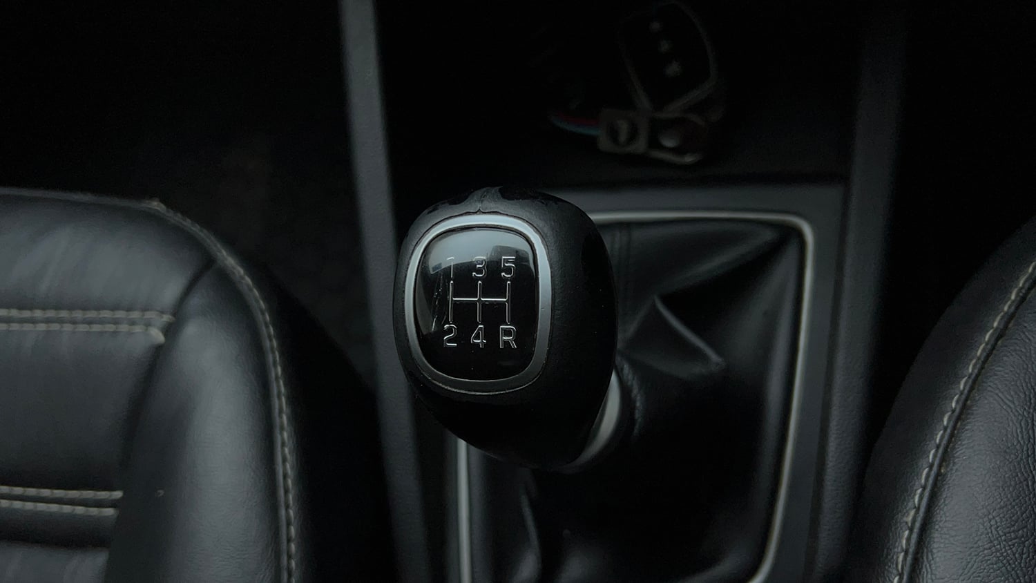 Used 2015 Hyundai Elite i20 Asta 1.2 Petrol Manual interior GEAR  KNOB VIEW