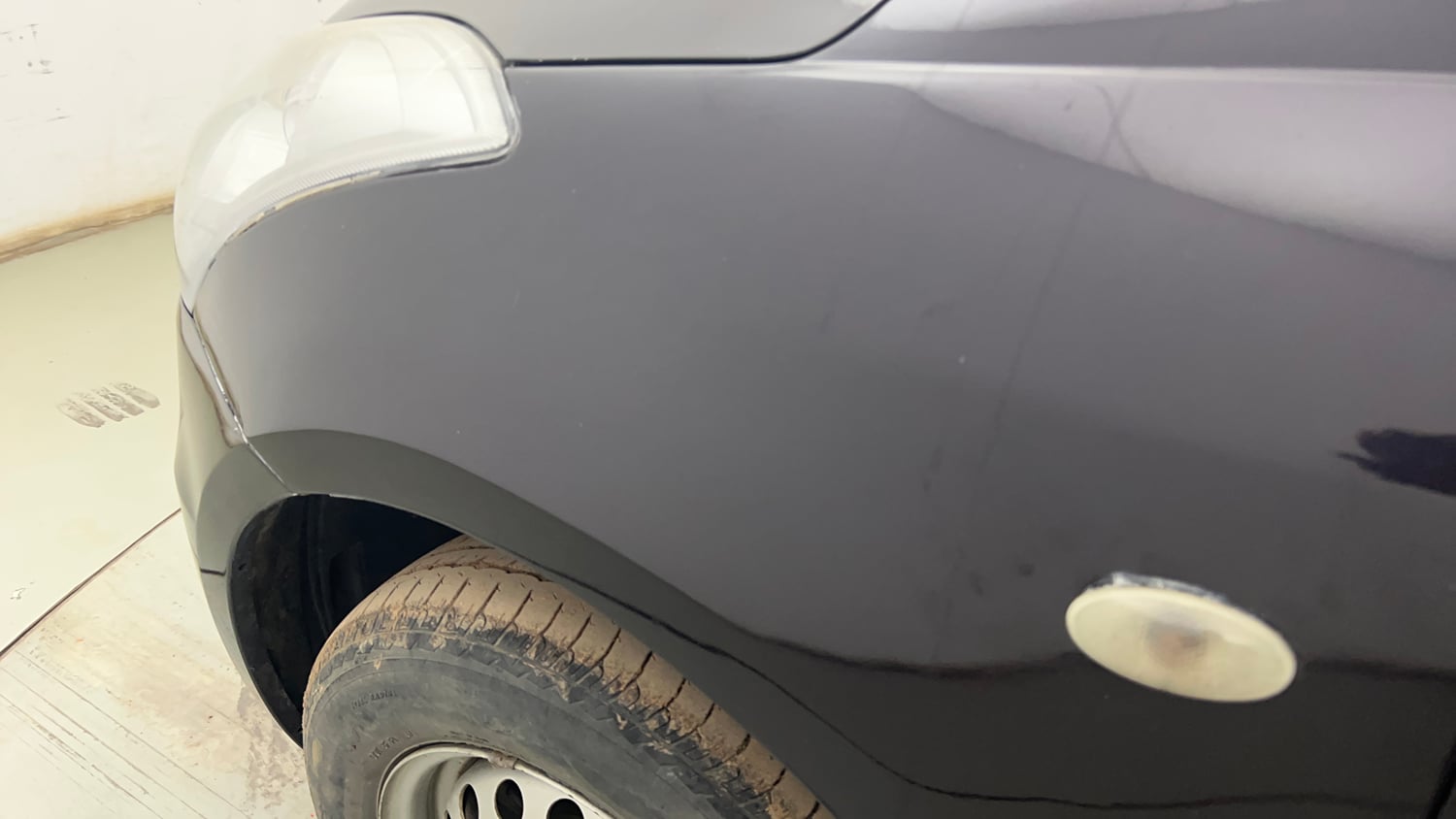 Used 2015 Maruti Suzuki Swift LXi Petrol Manual dents MINOR SCRATCH