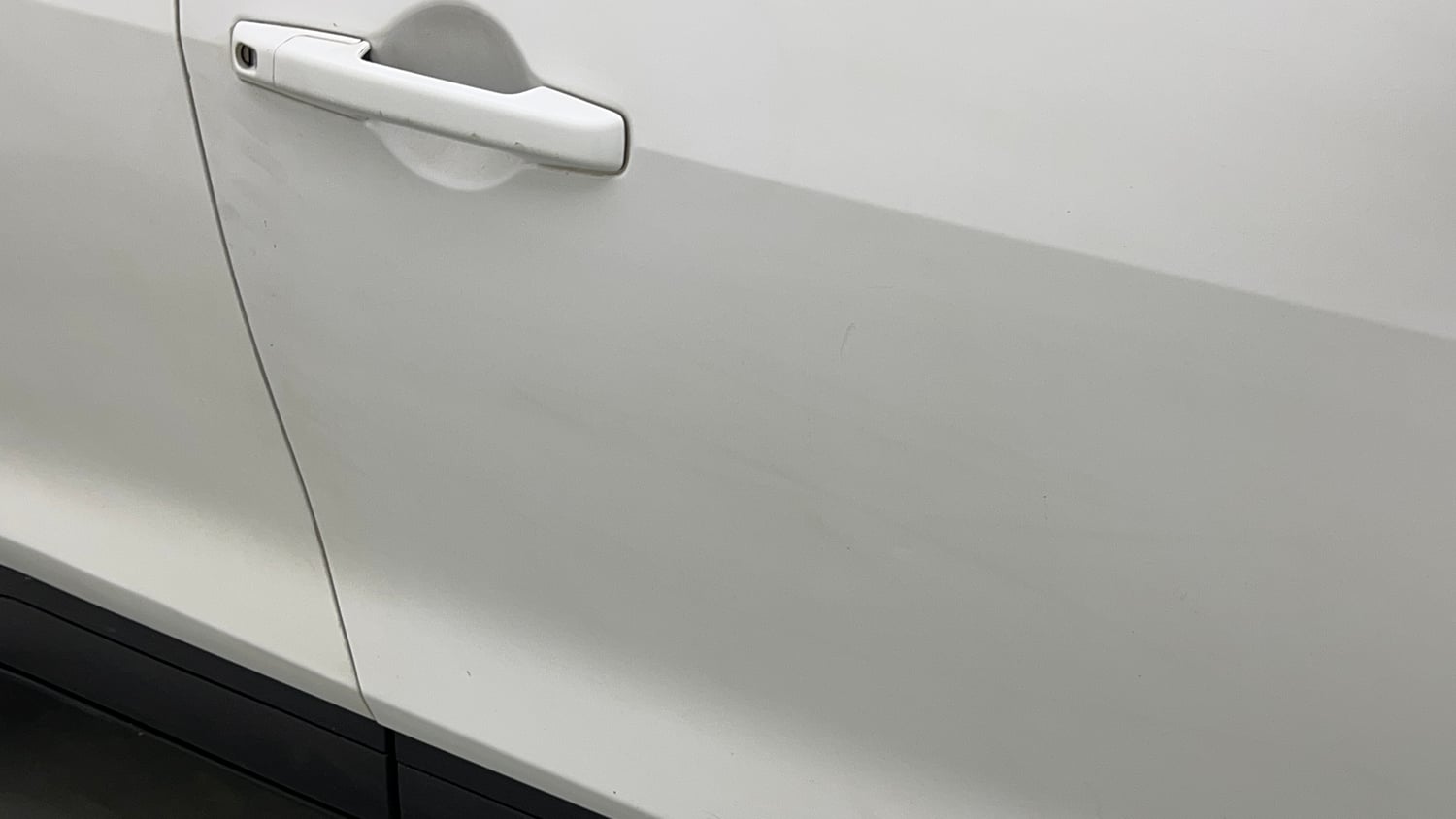 Used 2023 Nissan Magnite XE Petrol Manual dents MINOR DENT