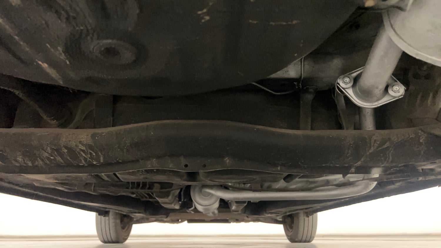 Used 2014 Honda Brio S MT Petrol Manual extra REAR UNDERBODY VIEW (TAKEN FROM REAR)
