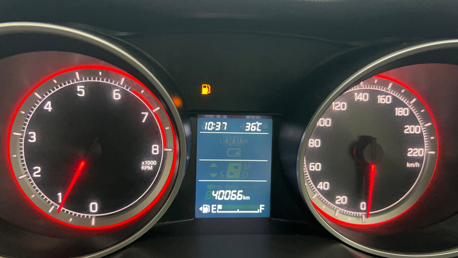 Used 2022 Maruti Suzuki Swift ZXi Petrol Manual interior CLUSTERMETER VIEW