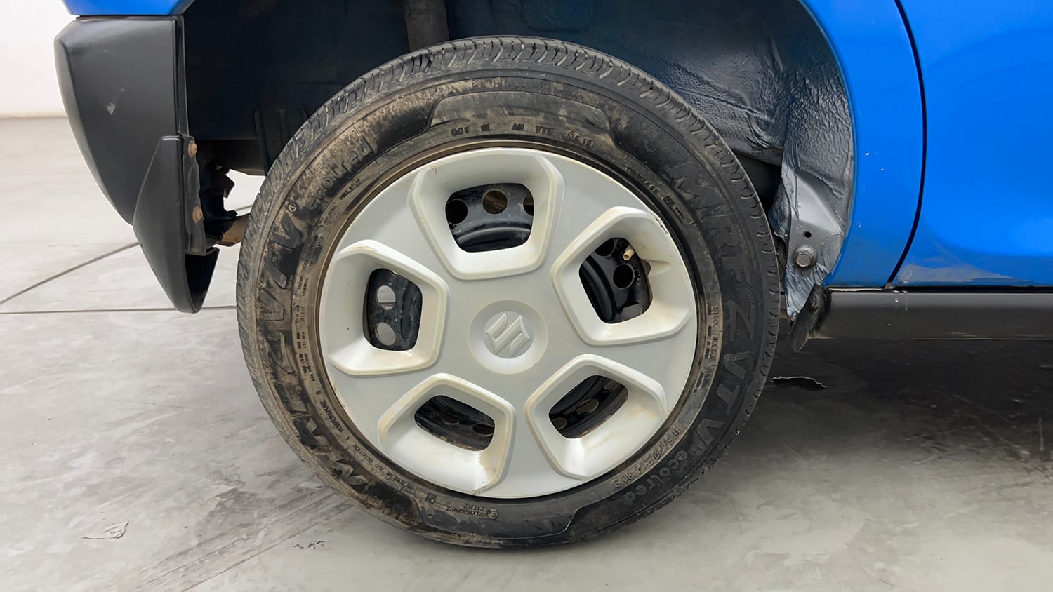 Used 2020 Maruti Suzuki S-Presso VXi Plus Petrol Manual tyres RIGHT REAR TYRE RIM VIEW