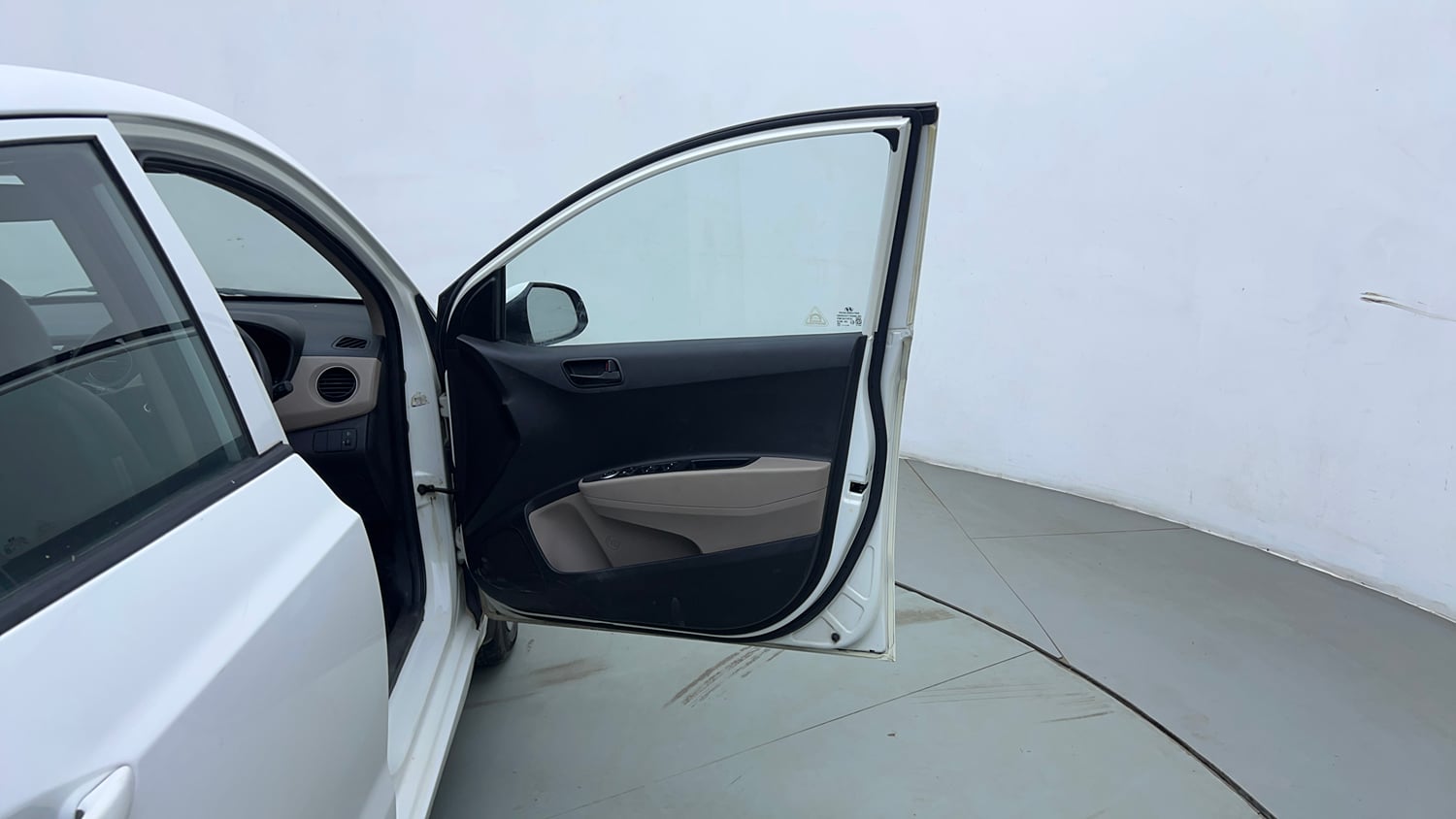 Used 2013 Hyundai Grand i10 Magna 1.2 Kappa VTVT Petrol Manual interior RIGHT FRONT DOOR OPEN VIEW