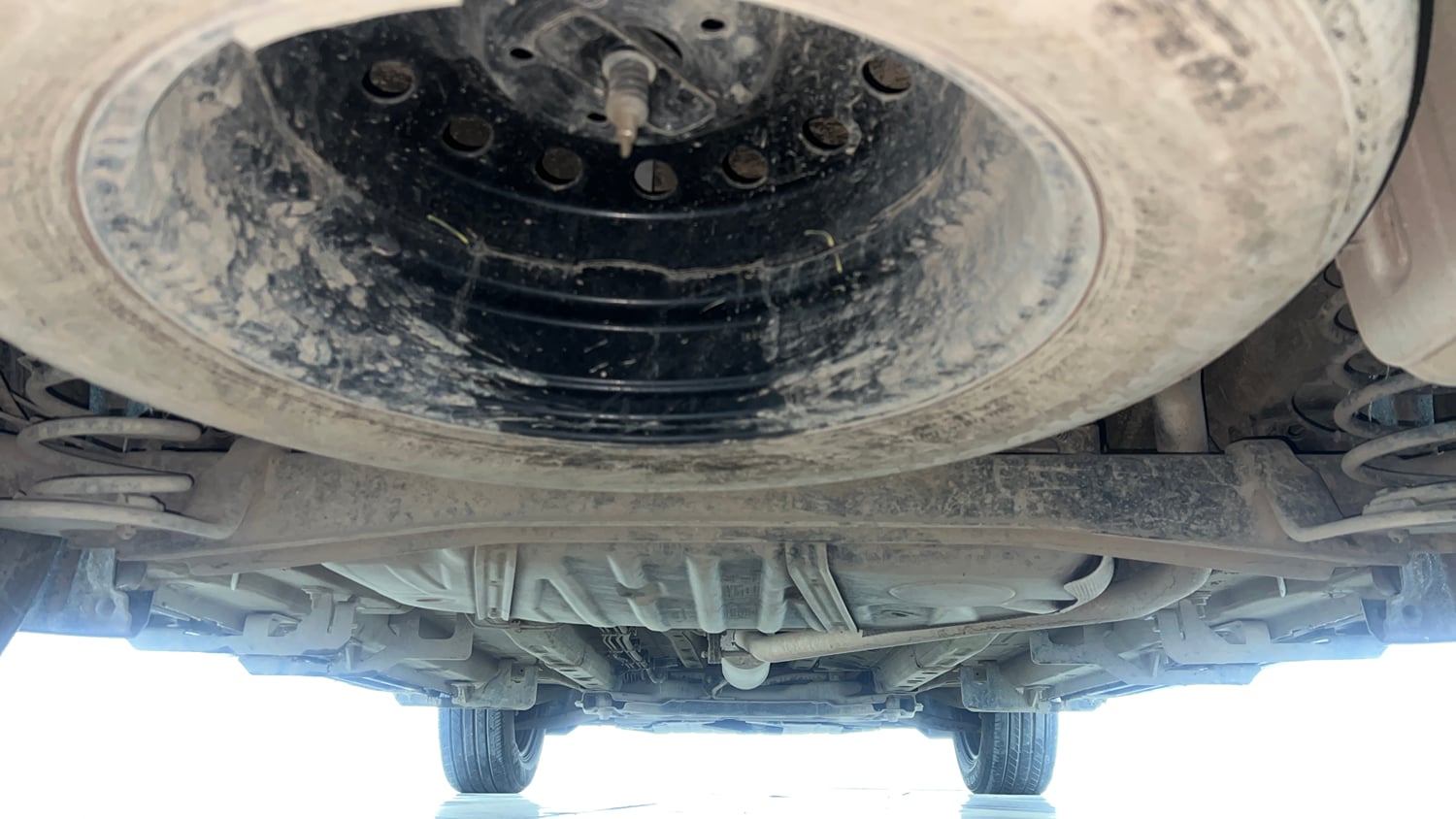 Used 2026 Tata Sierra Pure P MT Petrol Petrol Manual extra REAR UNDERBODY VIEW (TAKEN FROM REAR)