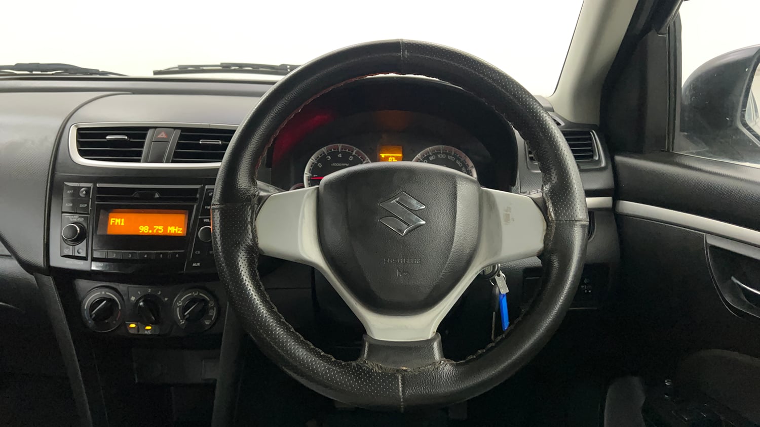 Used 2017 Maruti Suzuki Swift VXi Petrol Manual interior STEERING VIEW