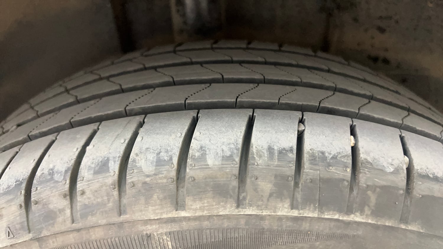 Used 2021 Tata Altroz XZ Petrol Petrol Manual tyres RIGHT REAR TYRE TREAD VIEW