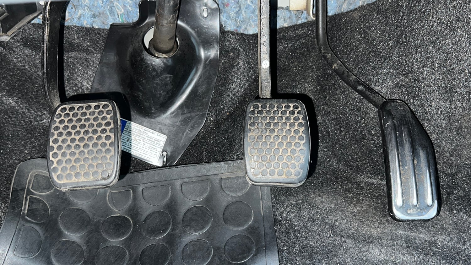 Used 2013 Maruti Suzuki Alto 800 Lxi Petrol Manual interior PEDALS VIEW