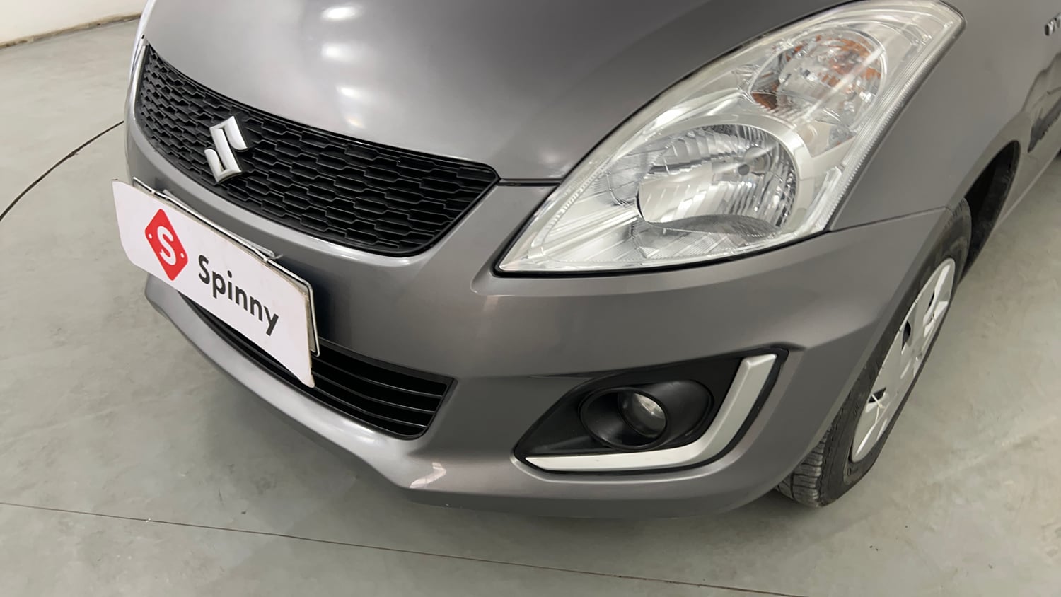 Used 2017 Maruti Suzuki Swift VXi Petrol Manual dents MINOR SCRATCH