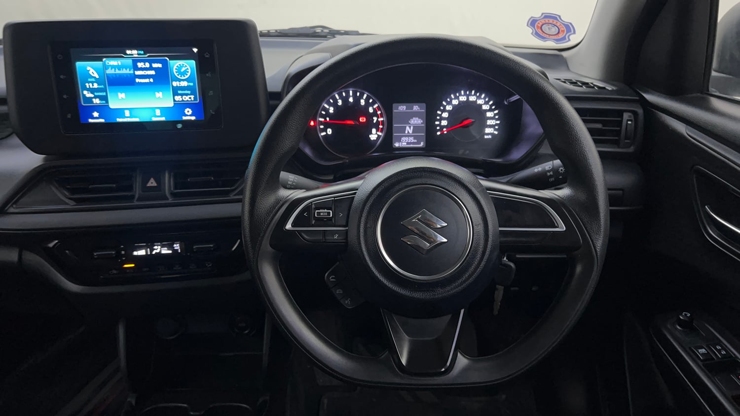 Used 2026 Maruti Suzuki Swift VXi AMT Petrol Automatic interior STEERING VIEW