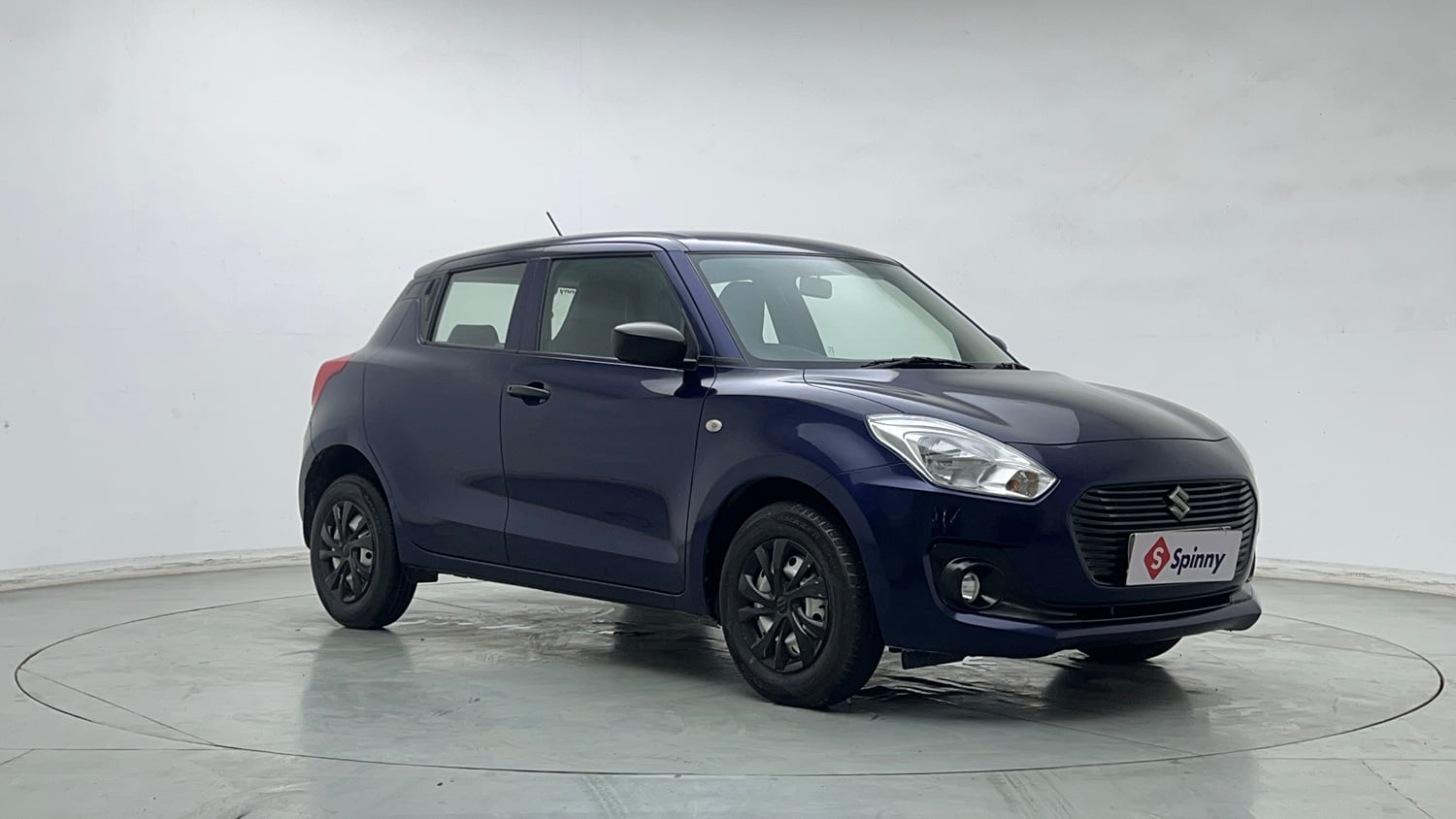 Used 2019 Maruti Suzuki Swift LXi Petrol Manual exterior RIGHT FRONT CORNER VIEW