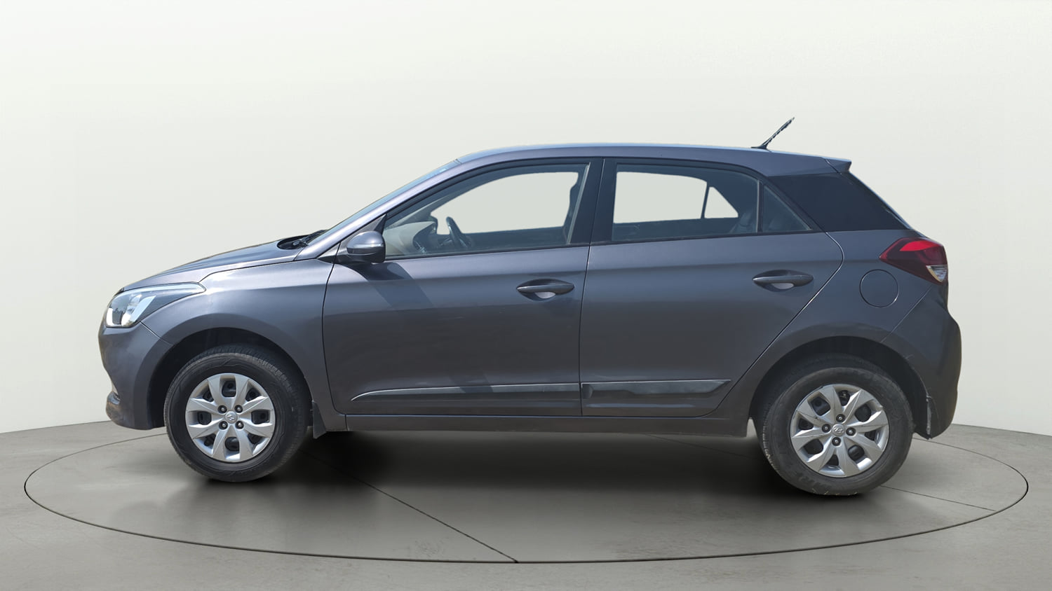 Used 2017 Hyundai Elite i20 Sportz 1.2 Petrol Manual exterior LEFT SIDE VIEW