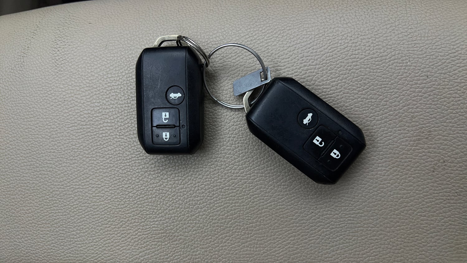 Used 2019 Maruti Suzuki Dzire ZXi Plus AMT Petrol Automatic extra CAR KEY VIEW