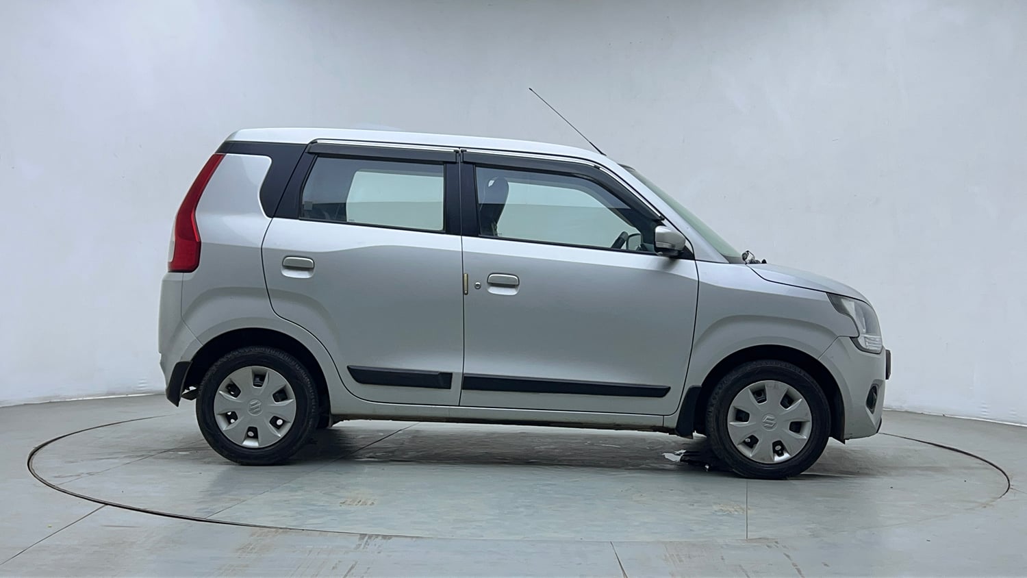Used 2020 Maruti Suzuki Wagon R ZXi 1.2 AMT Petrol Automatic exterior RIGHT SIDE VIEW
