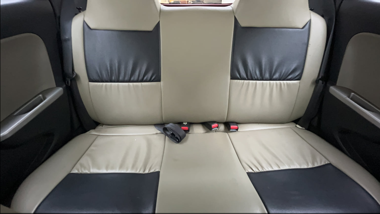 Used 2018 Maruti Suzuki Alto K10 VXi (O) Petrol Manual interior REAR SEAT CONDITION VIEW