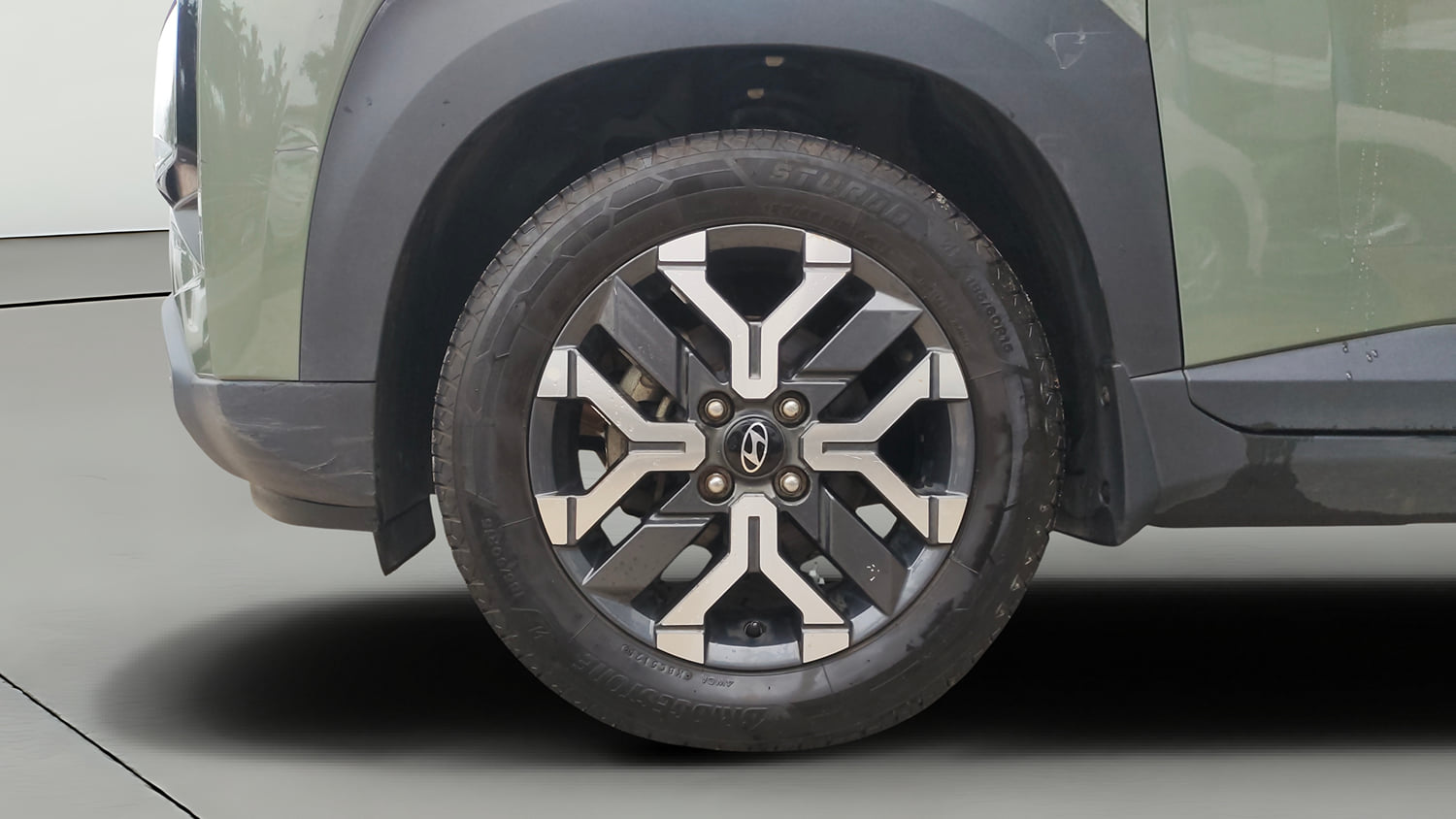 Used 2023 Hyundai Exter SX (O) 1.2 MT Petrol Manual tyres LEFT FRONT TYRE RIM VIEW