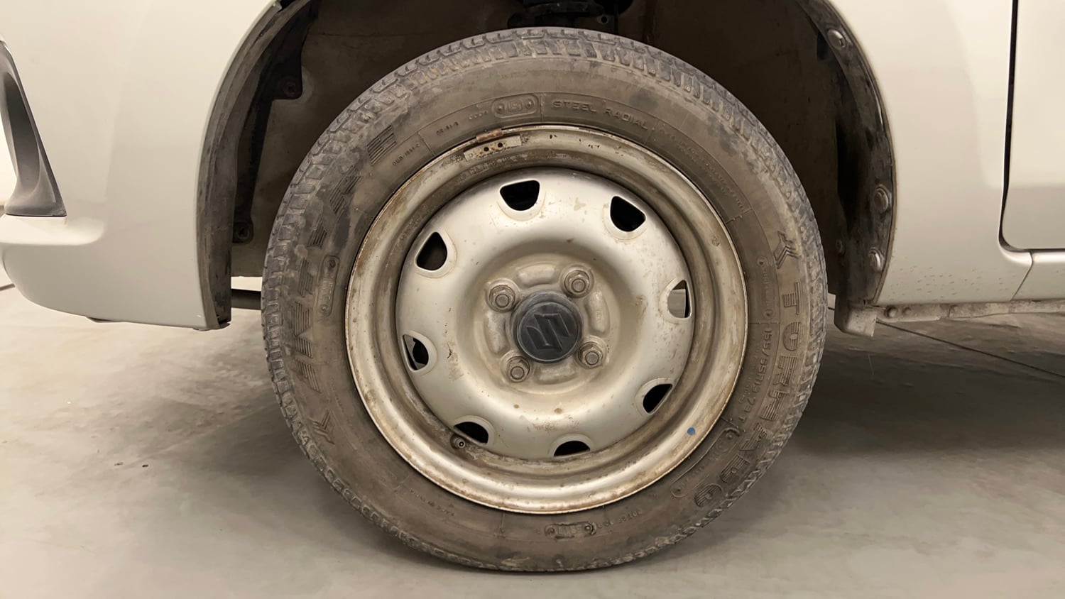 Used 2018 maruti-suzuki Alto K10 LXi (O) CNG Cng Manual tyres LEFT FRONT TYRE RIM VIEW