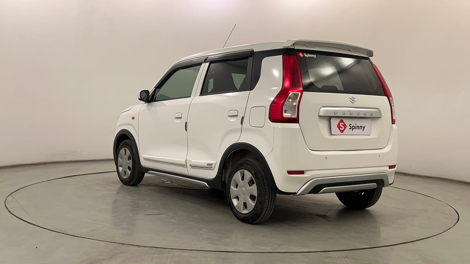 Used 2025 Maruti Suzuki Wagon R VXI 1.0 CNG Cng Manual exterior LEFT REAR CORNER VIEW