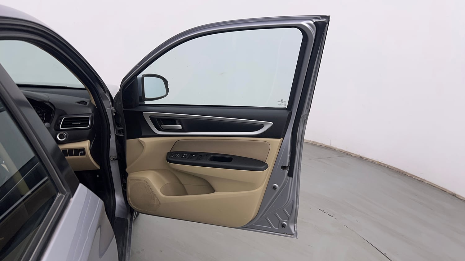 Used 2023 Honda Amaze VX CVT 1.2 Petrol Petrol Automatic interior RIGHT FRONT DOOR OPEN VIEW