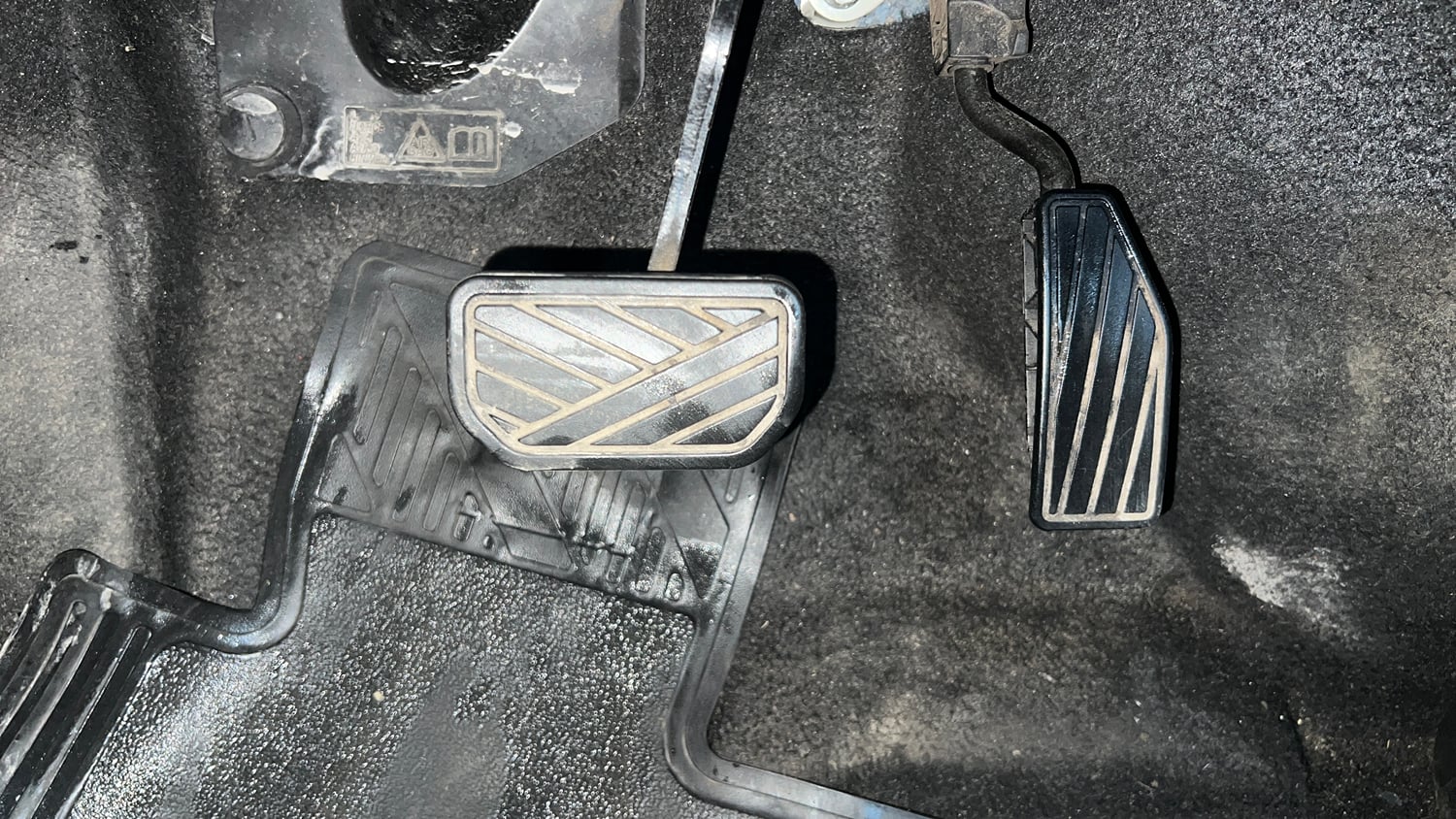 Used 2020 Maruti Suzuki Wagon R ZXi 1.2 AMT Petrol Automatic interior PEDALS VIEW