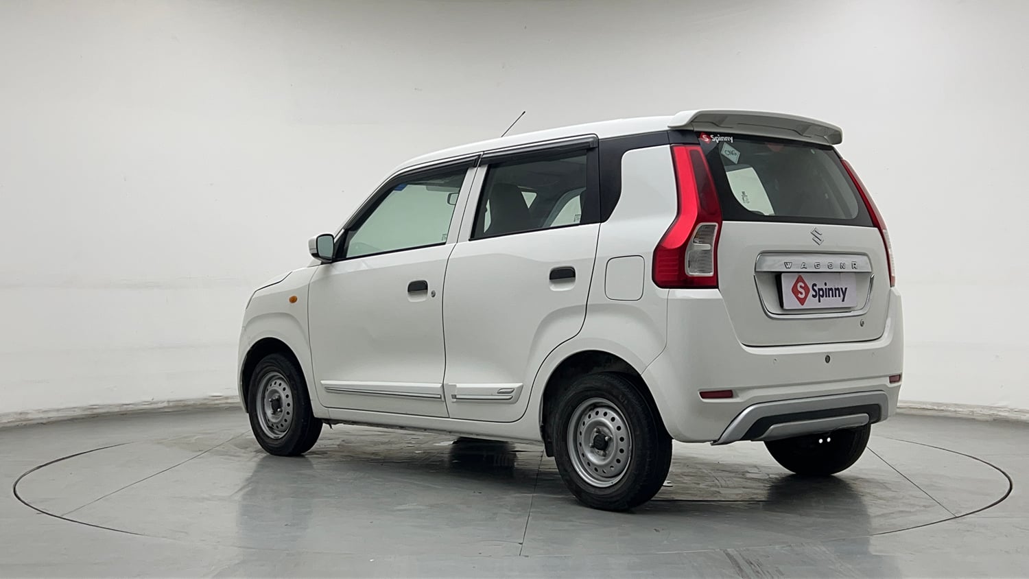 Used 2022 Maruti Suzuki Wagon R LXi (O) 1.0 CNG Cng Manual exterior LEFT REAR CORNER VIEW