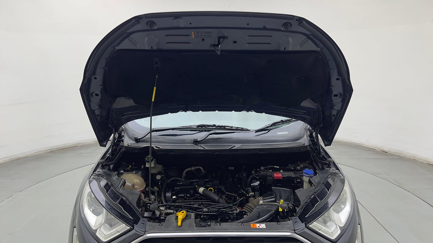 Used 2020 Ford EcoSport Titanium Plus 1.5L Ti-VCT AT Petrol Automatic engine ENGINE & BONNET OPEN FRONT VIEW