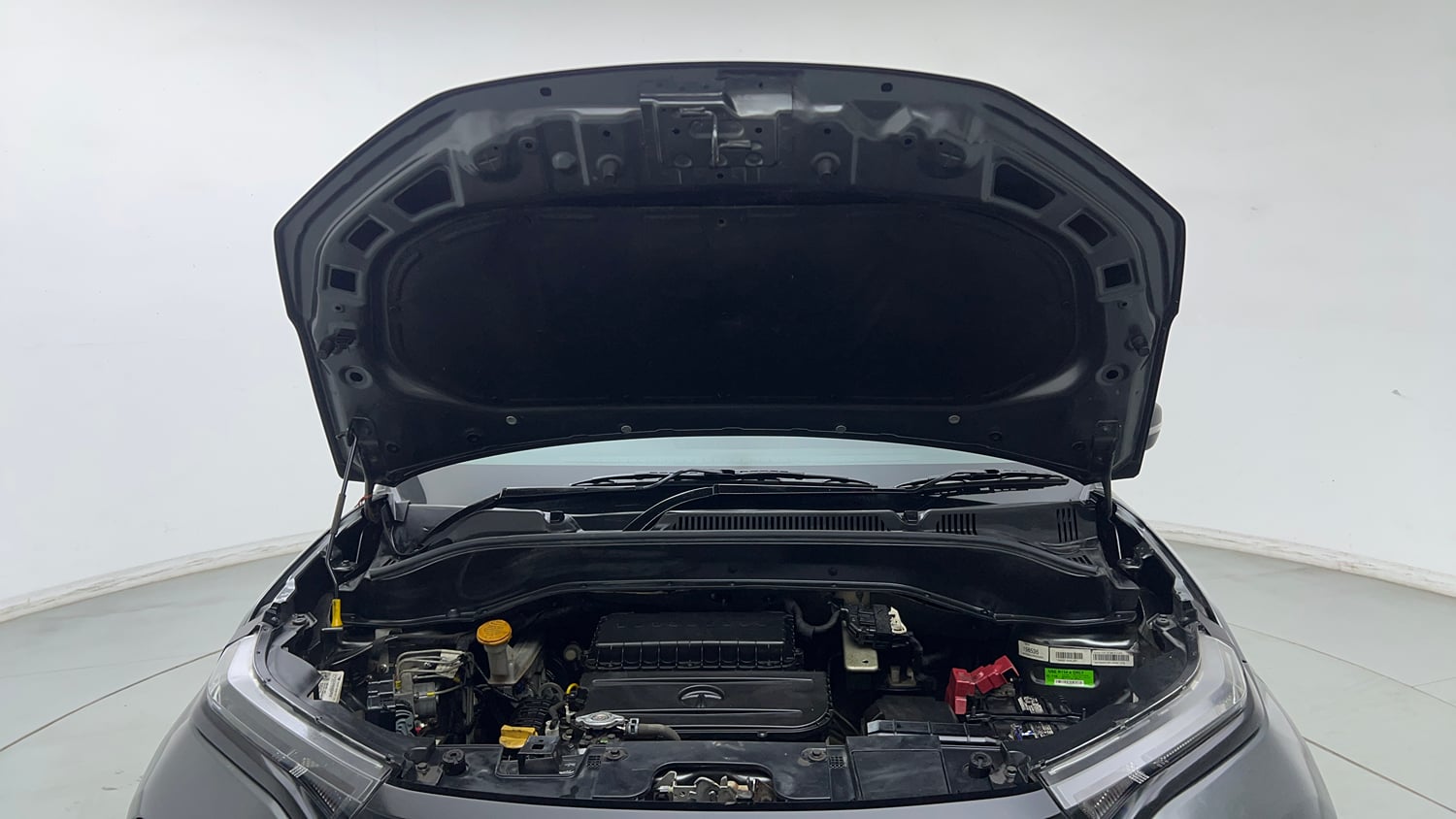 Used 2022 Tata Punch Pure MT Petrol Manual engine ENGINE & BONNET OPEN FRONT VIEW
