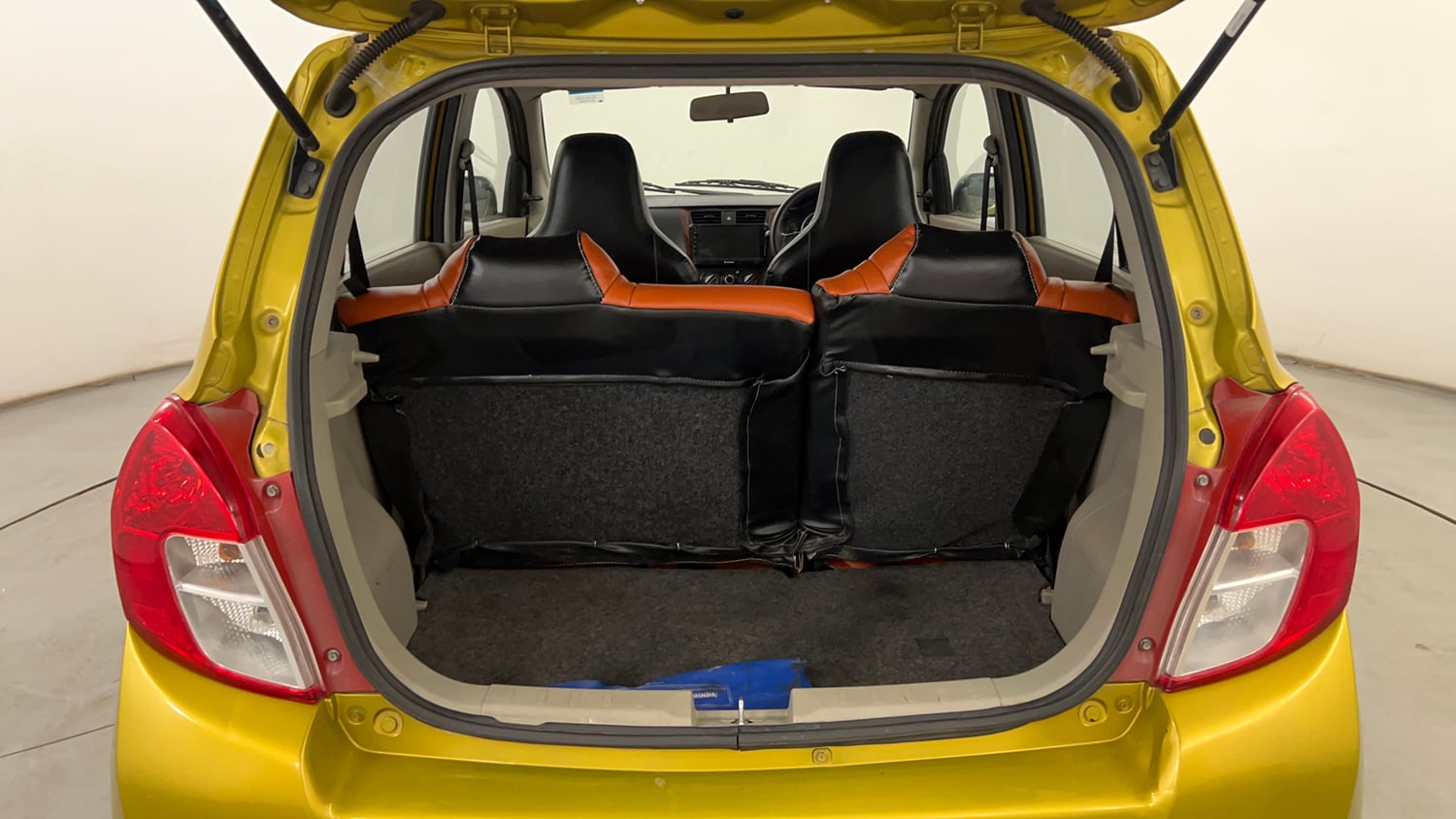 Used 2015 Maruti Suzuki Celerio VXi AMT Petrol Automatic interior DICKY INSIDE VIEW