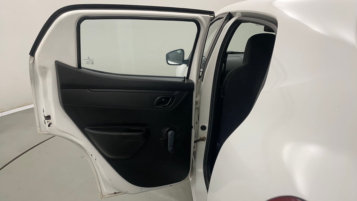 Used 2017 Renault Kwid 1.0 RXL Petrol Manual interior LEFT REAR DOOR OPEN VIEW
