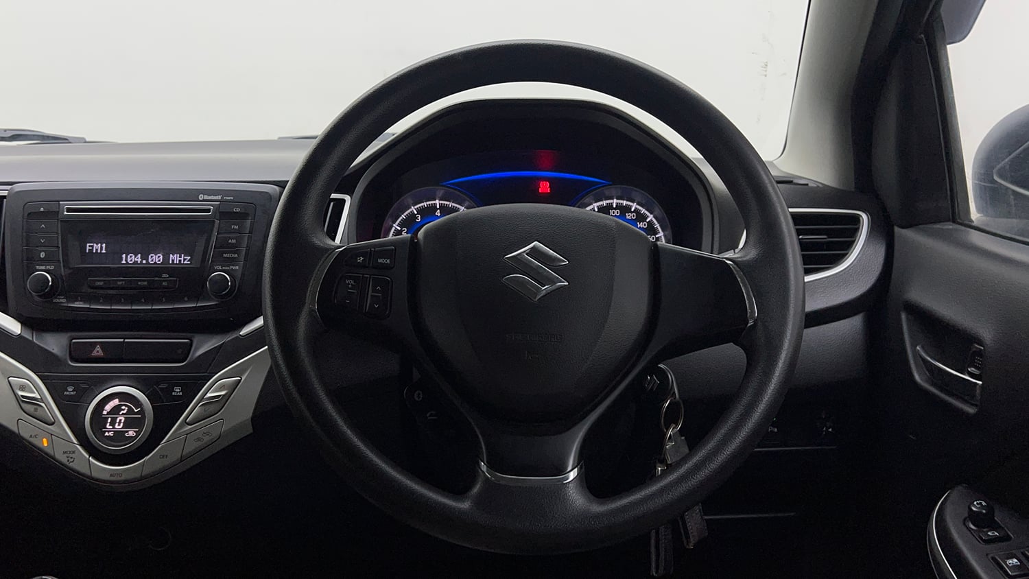 Used 2017 Maruti Suzuki Baleno Delta 1.2 Petrol Manual interior STEERING VIEW