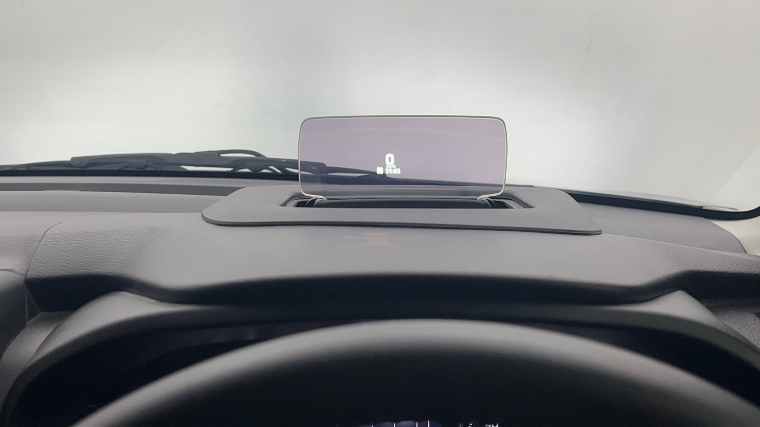 Used 2022 Maruti Suzuki Baleno Alpha AGS Petrol Automatic top_features Heads up display (HUD)