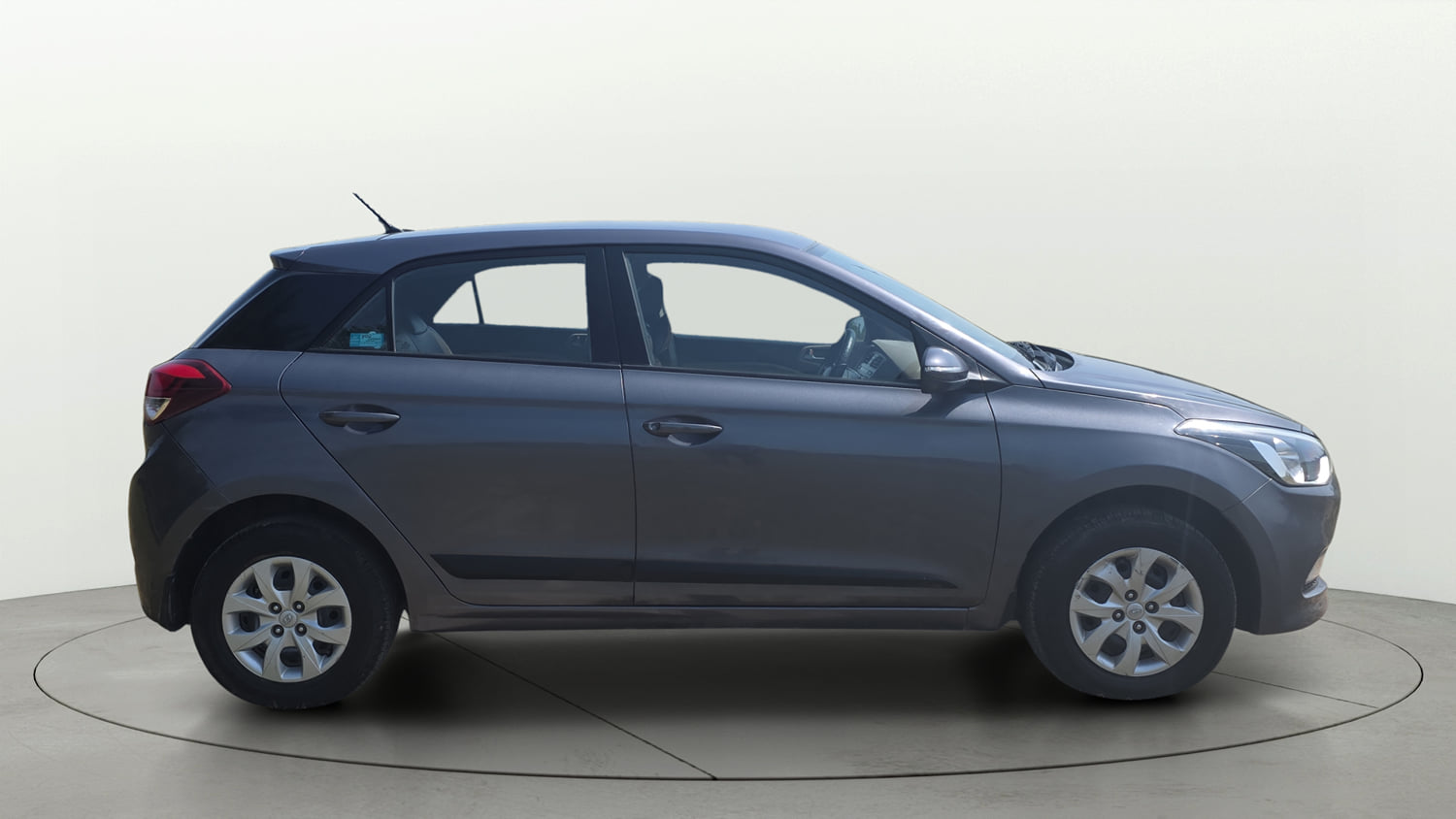 Used 2017 Hyundai Elite i20 Sportz 1.2 Petrol Manual exterior RIGHT SIDE VIEW