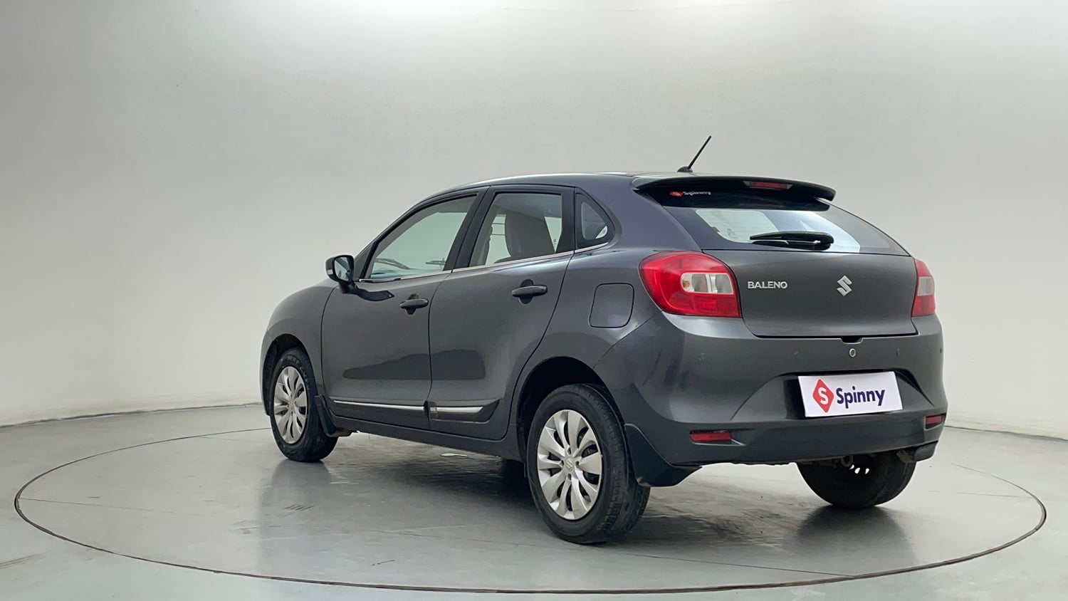 Used 2017 Maruti Suzuki Baleno Delta 1.2 AT Petrol Automatic exterior LEFT REAR CORNER VIEW