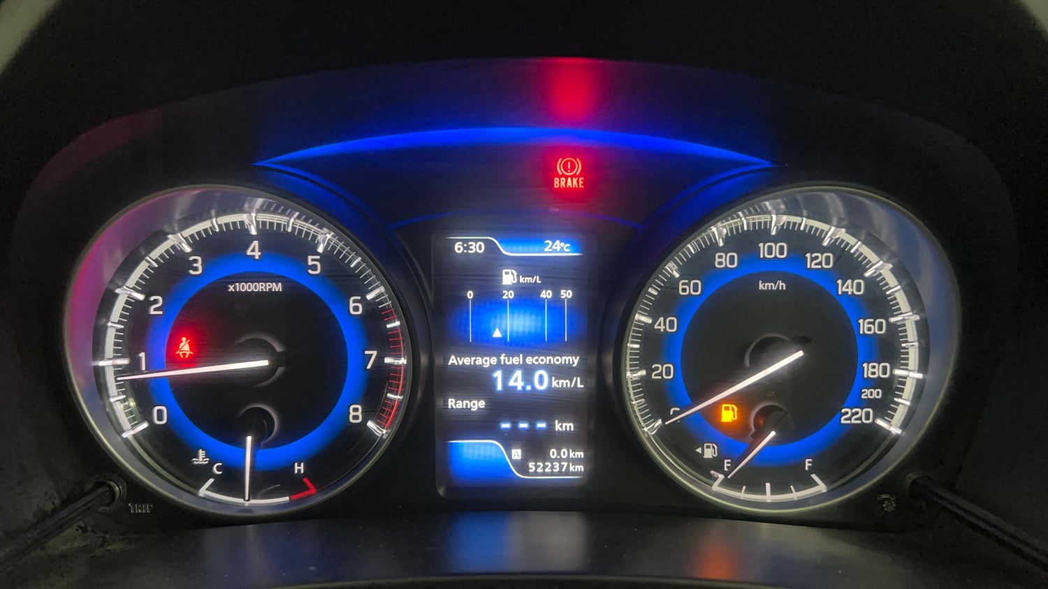 Used 2016 Maruti Suzuki Baleno Zeta 1.2 Petrol Manual interior CLUSTERMETER VIEW