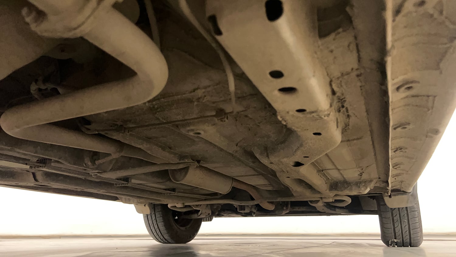 Used 2020 Tata Tigor XM Petrol Manual extra REAR RIGHT UNDERBODY VIEW
