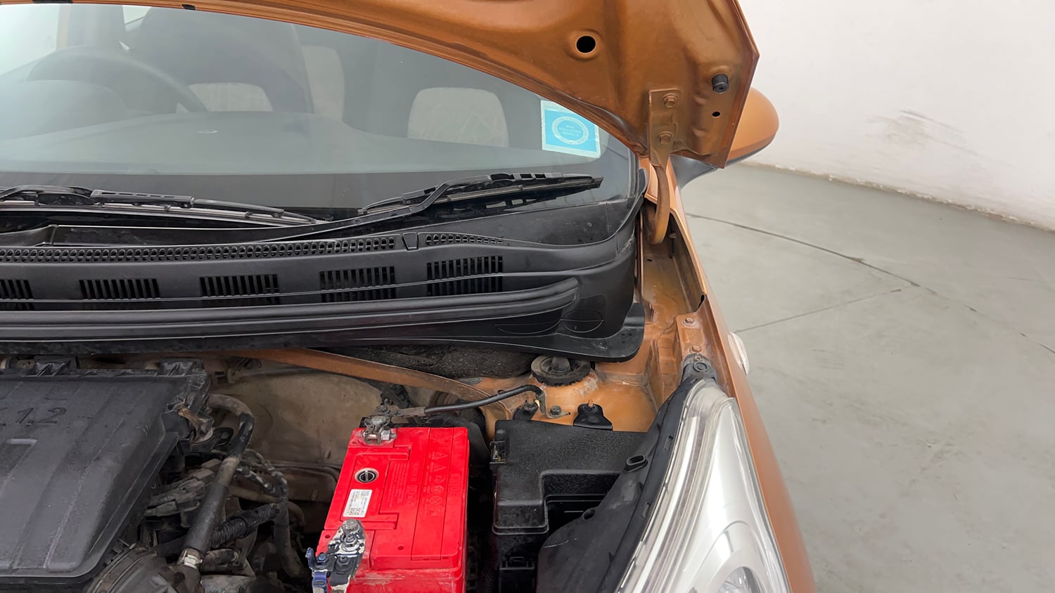 Used 2016 Hyundai Grand i10 Magna 1.2 Kappa VTVT Petrol Manual engine ENGINE LEFT SIDE HINGE & APRON VIEW