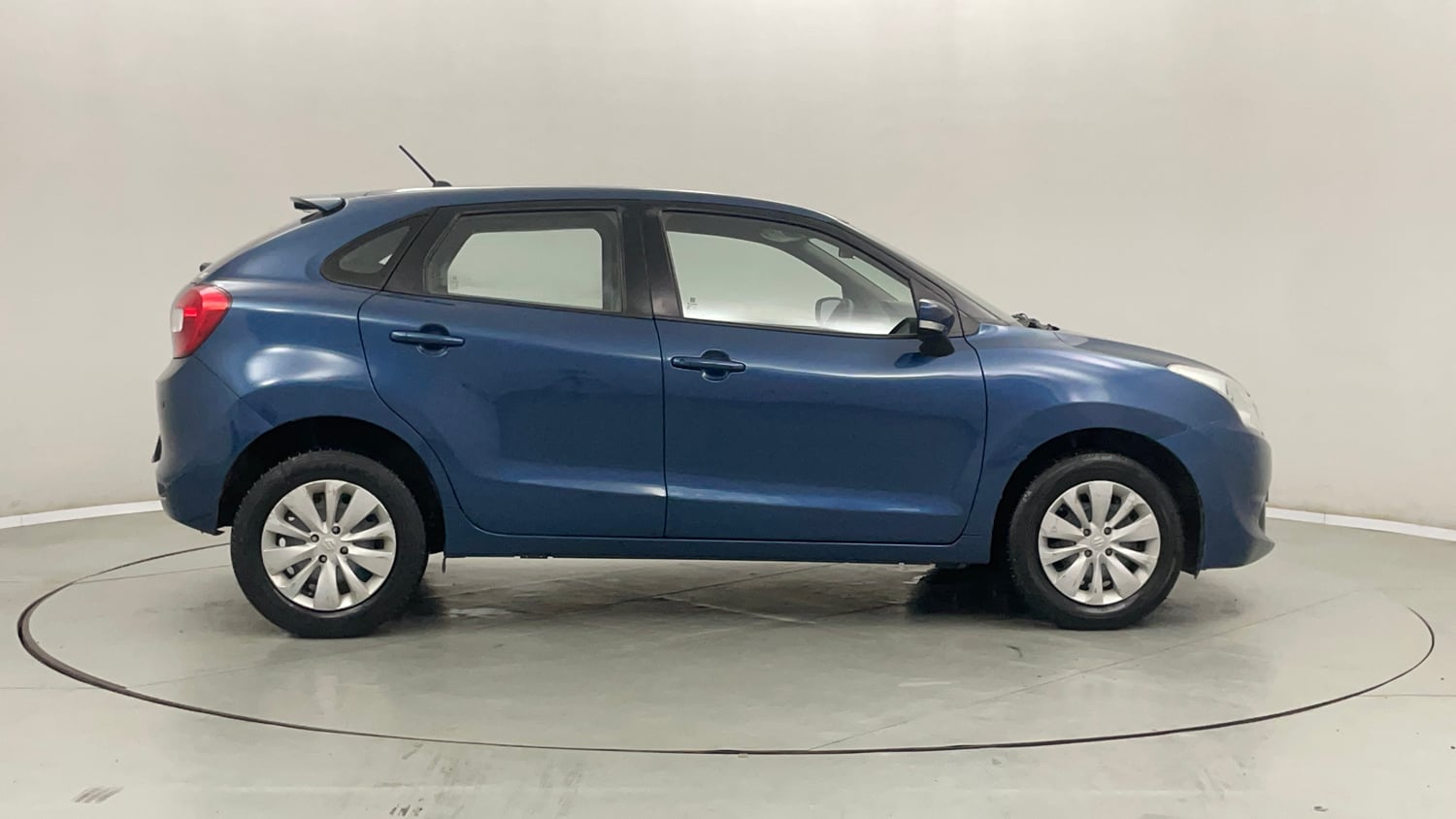Used 2017 Maruti Suzuki Baleno Delta 1.2 Petrol Manual exterior RIGHT SIDE VIEW