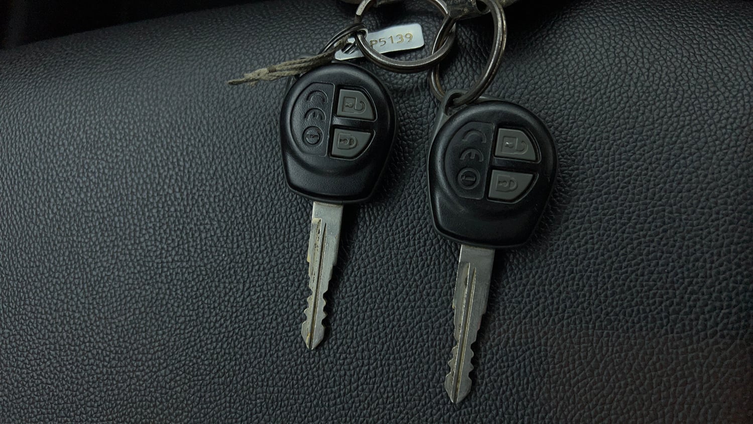 Used 2017 Maruti Suzuki Baleno Delta 1.2 Petrol Manual extra CAR KEY VIEW